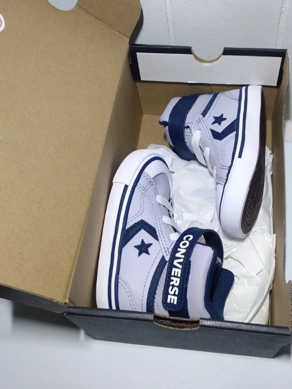 Converse Pro Blaze Strap Leather Sneakers Grey Navy Toddler Size 5 A08475C NEW